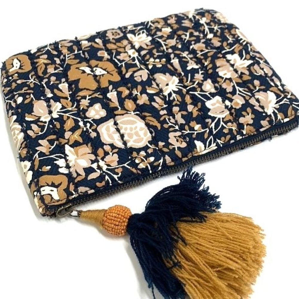 Universal Thread  Quilted Tablet Case w/Tassel - Blue Floral, Made in India 10x8 - Picture 2 of 10